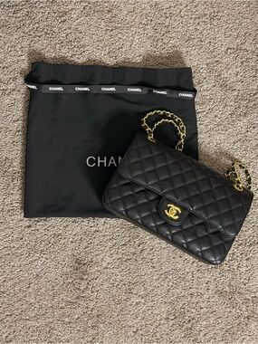 Chanel Classic Flap Caviar Black Gold Hardware